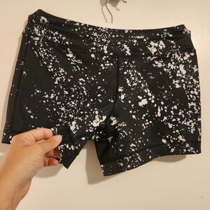 Sz M Spandex Work Out Short